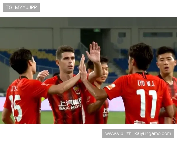 克里斯滕森角球头槌顶进关键一球